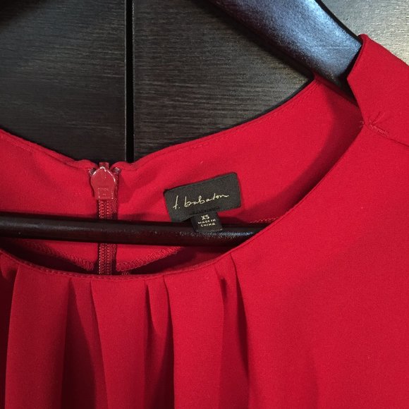 Aritzia Babaton Short-Sleeved Blouse - Red - Picture 4 of 5